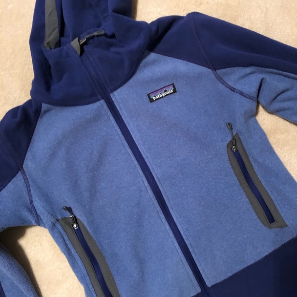Patagonia zip up fleece-size small - Picture 2 of 4